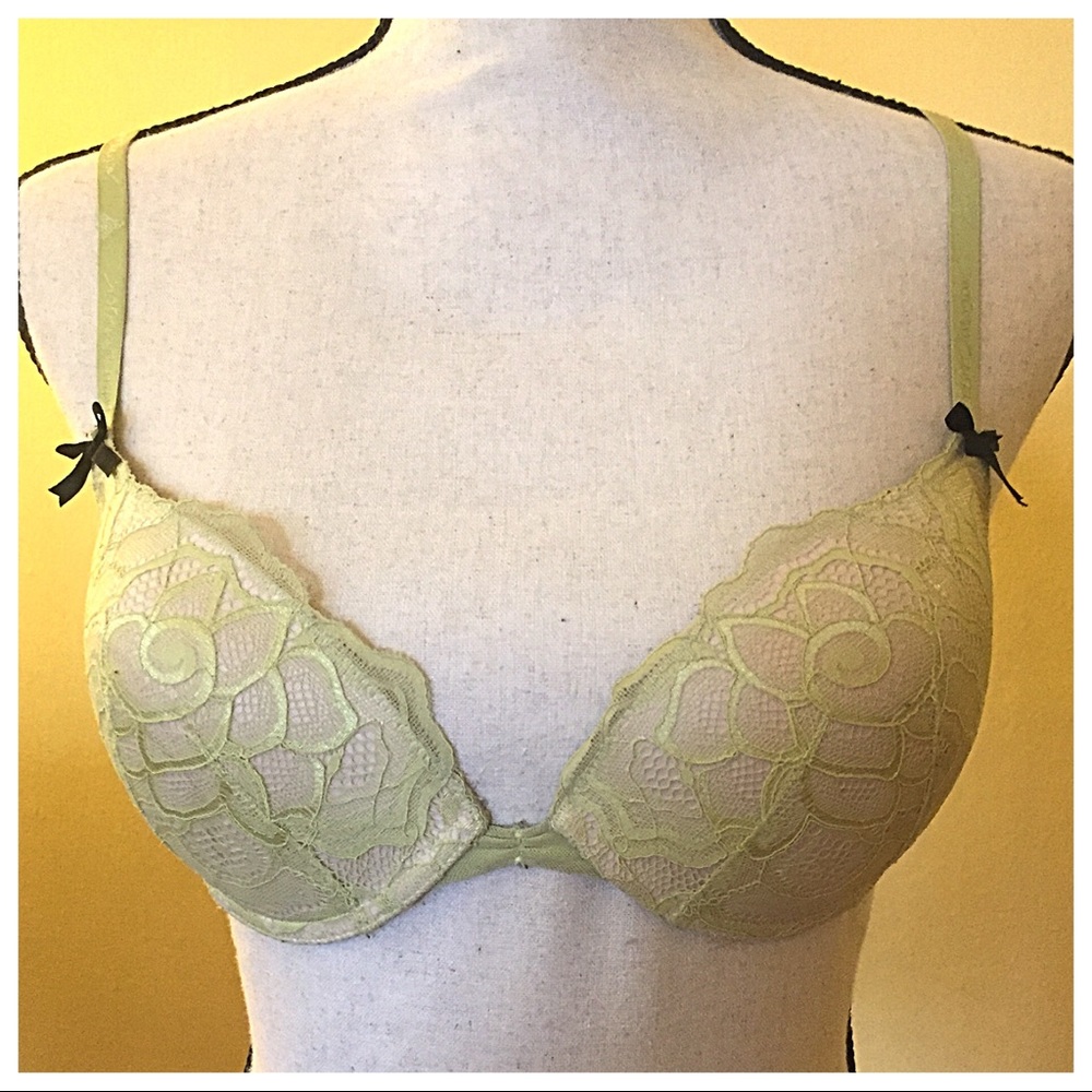 🌈Lace Betsey Johnson Bra🌈